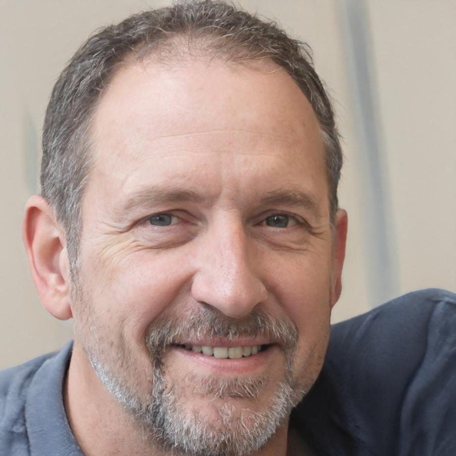 Portrait de Benoit Mercier, formateur expert en manucure